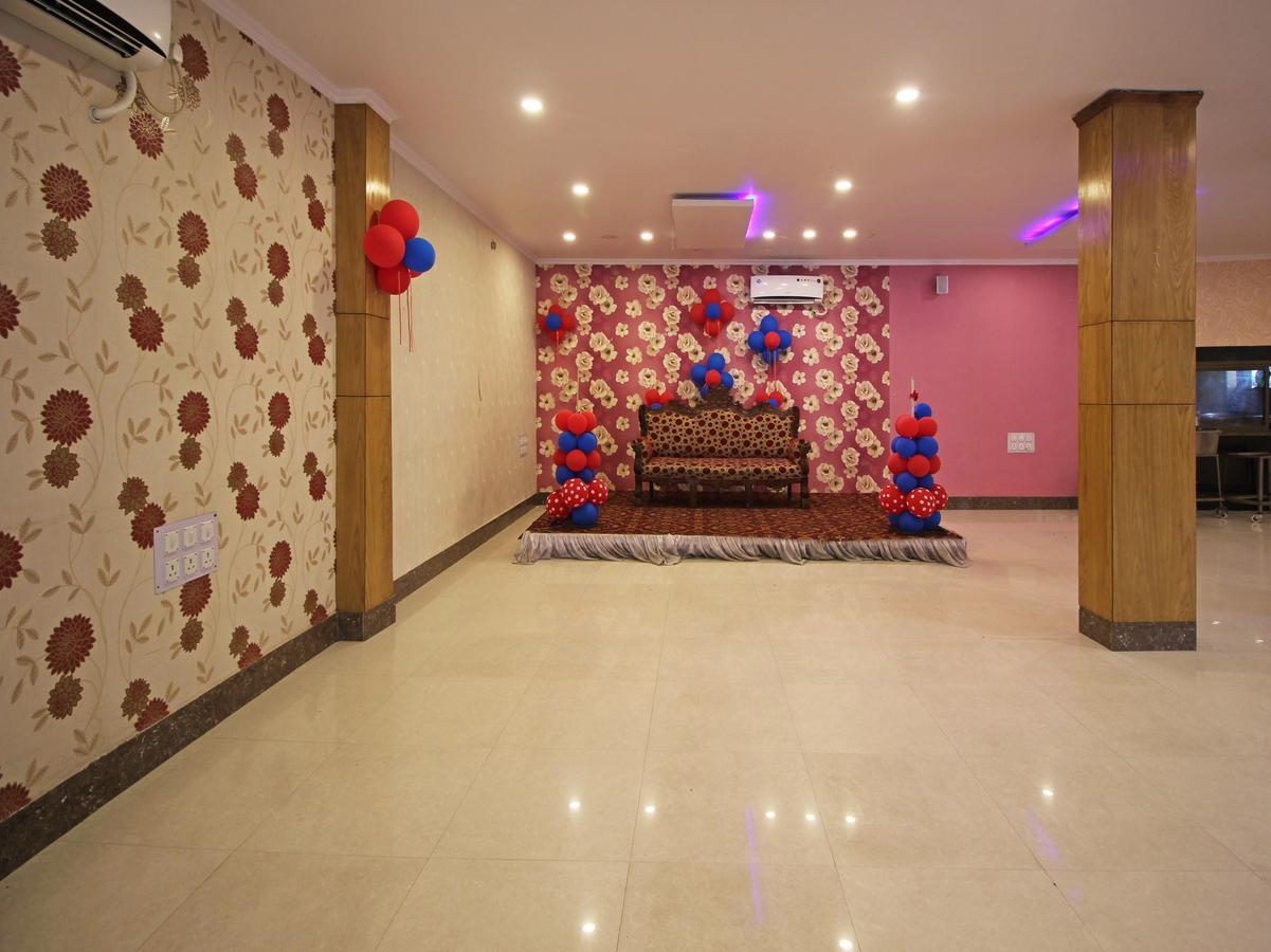 Oyo 3477 Misti Inn Jamshedpur Exteriör bild
